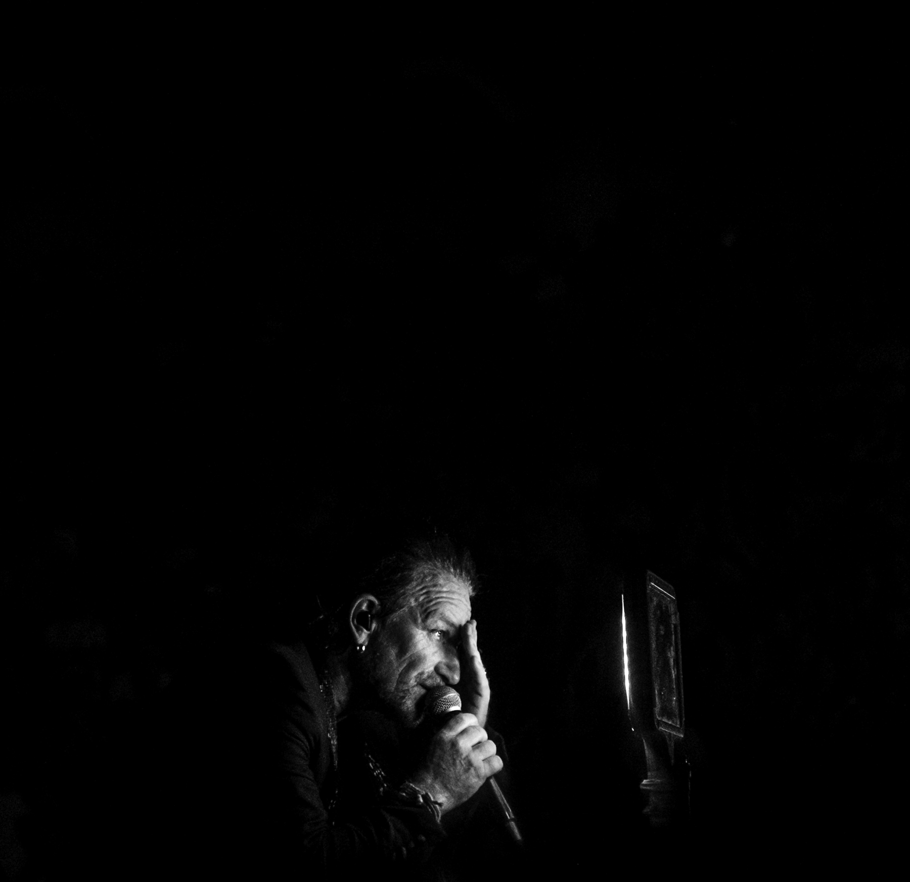 DSCF9571a.bw